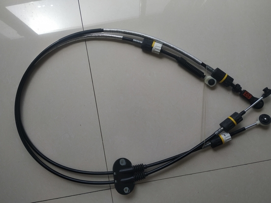 4M5R7E395PD 1520845 เครื่องปรับเปลี่ยนอากาศ AT Selector Cable Transmission Gear Shift Linkage สําหรับ Ford Focus II 2004-2011